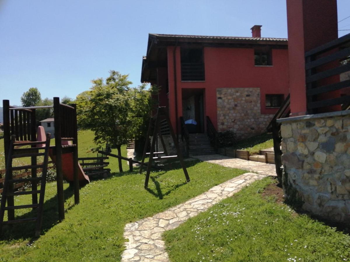 Apartamentos Rurales El Mirador De San Juan Cangas de Onís Exterior photo